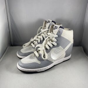 Nike Breathe White/Gray Dunk Sky Hi 2.0 Lace Up Wedge Sneakers Size 6 US